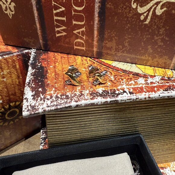 D̲a̲v̲i̲d̲ ̲Y̲u̲r̲m̲a̲n̲ Earrings - Picture 7 of 7